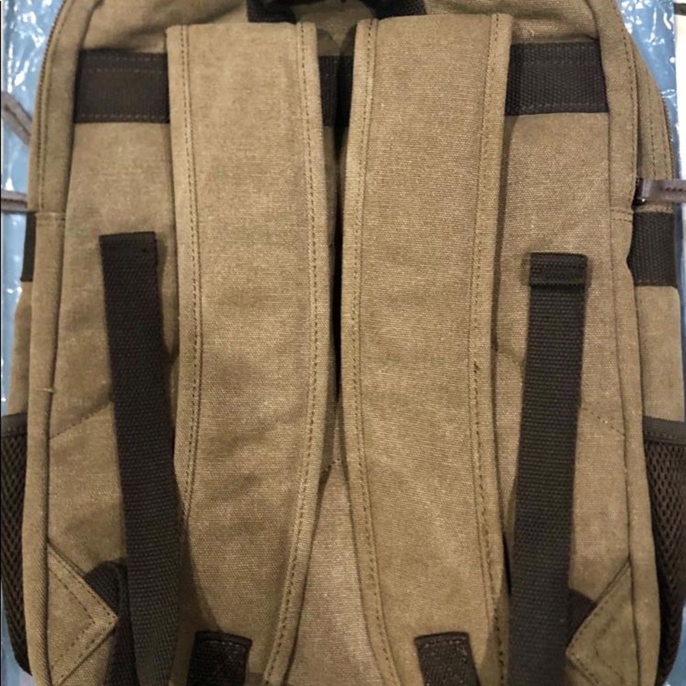 Backpack with chargeable USB - Picture 2 of 3